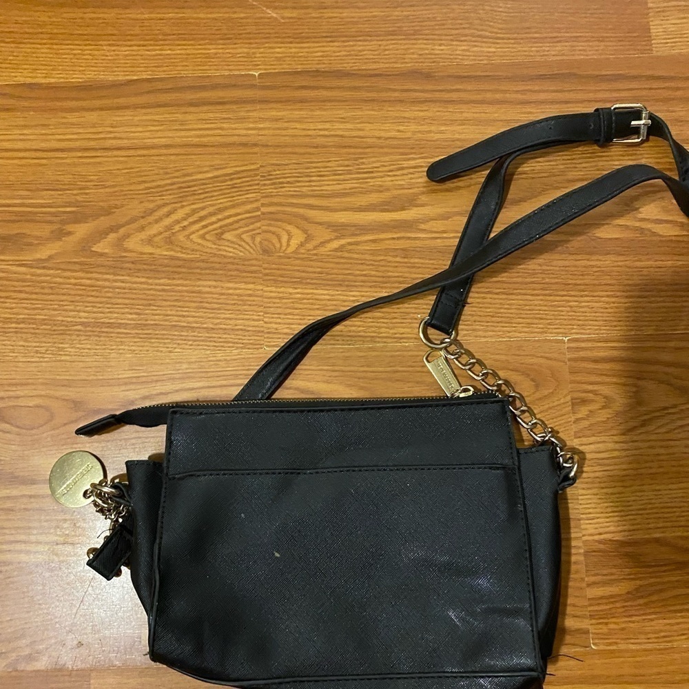 Steve Madden Crossbody Purse (GB) - Picture 6 of 12